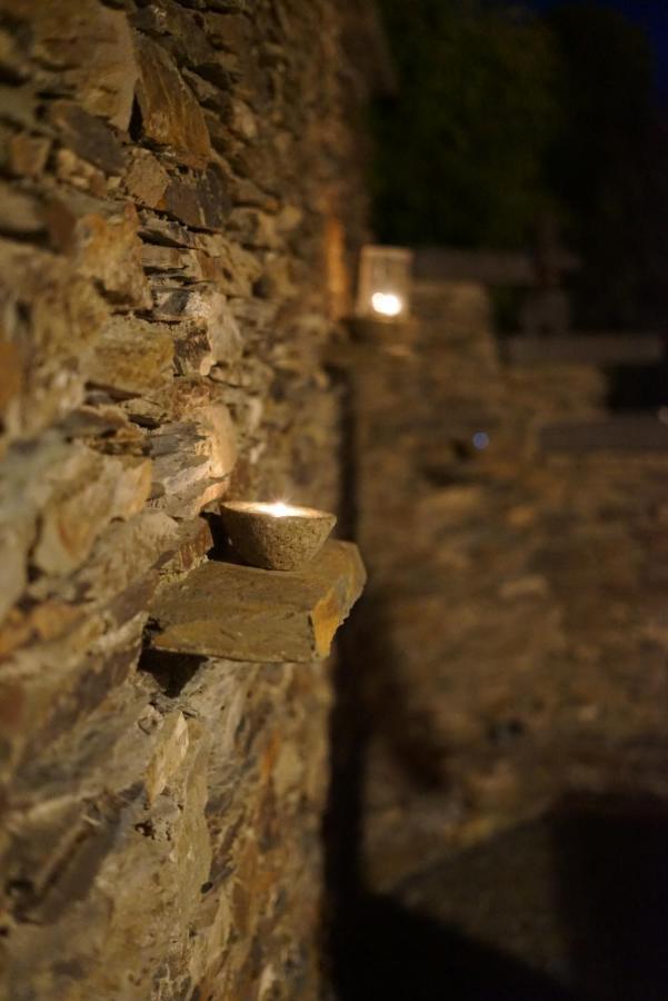 Attraktive Wohnung-Elztalidyll-Zwischen Mosel,Nuerburgring Und Burg Eltz Kollig المظهر الخارجي الصورة