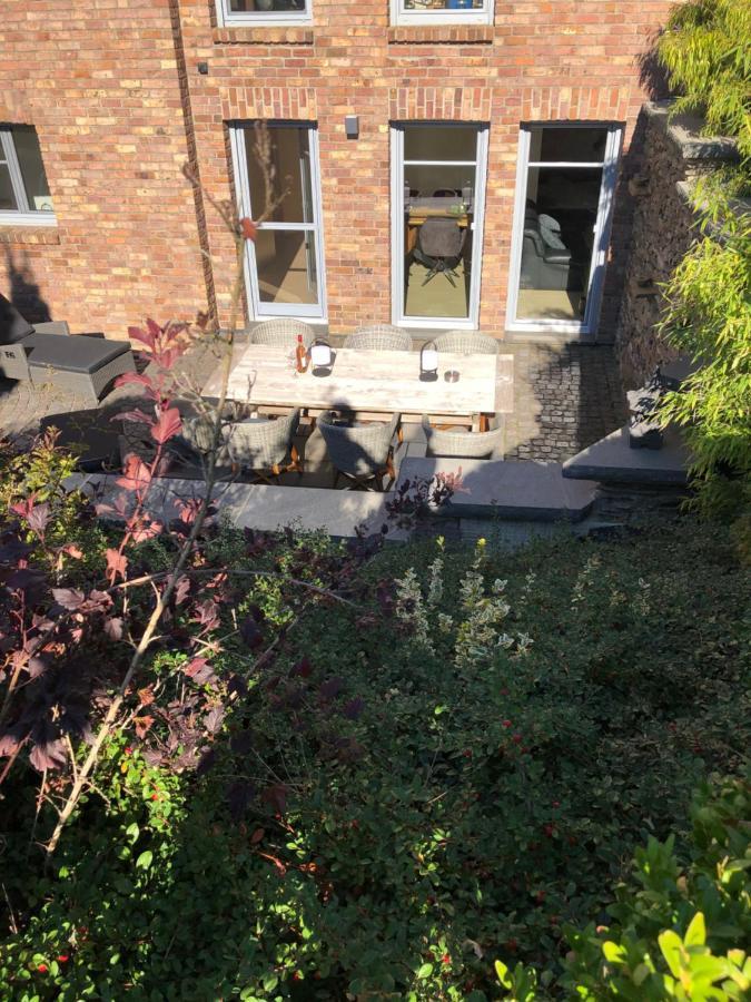 Attraktive Wohnung-Elztalidyll-Zwischen Mosel,Nuerburgring Und Burg Eltz Kollig المظهر الخارجي الصورة
